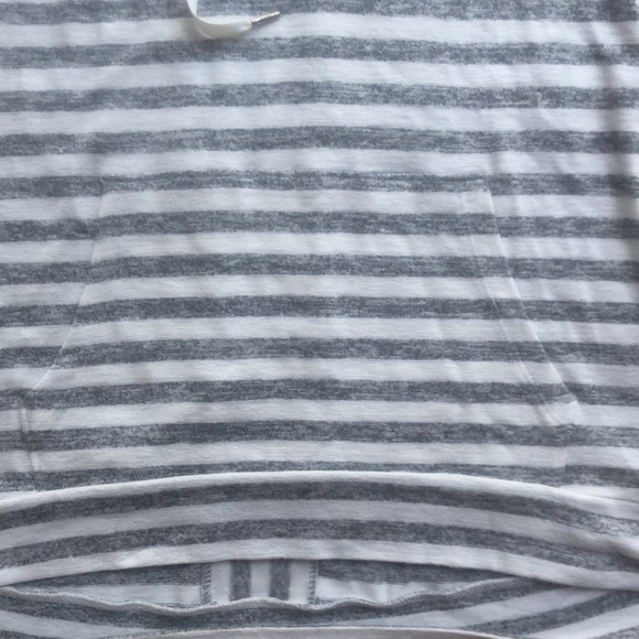 NWT White and gray striped long sleeve hoodie - Picture 3 of 7